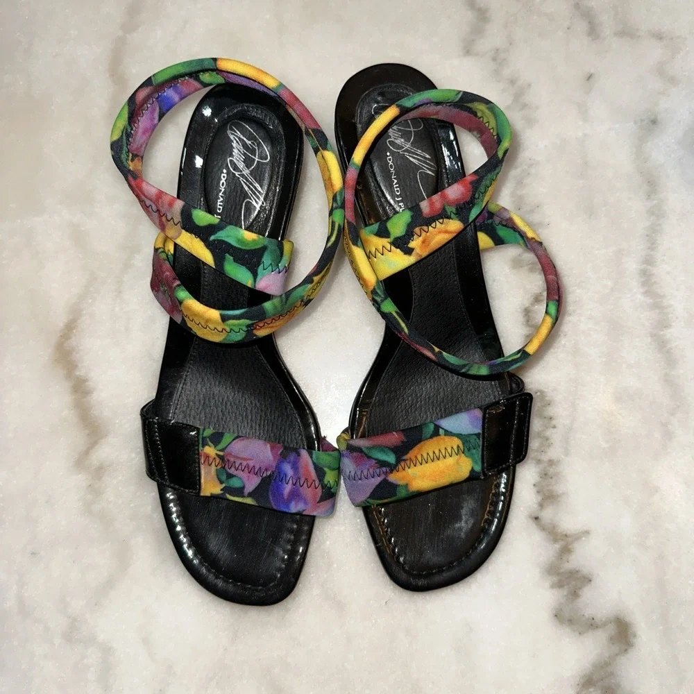 Donald Pliner Halina‎ Patent  Tulipano Stretch Ankle Wrap Floral Size 6.5